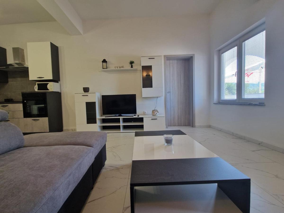 Ivan Apartment