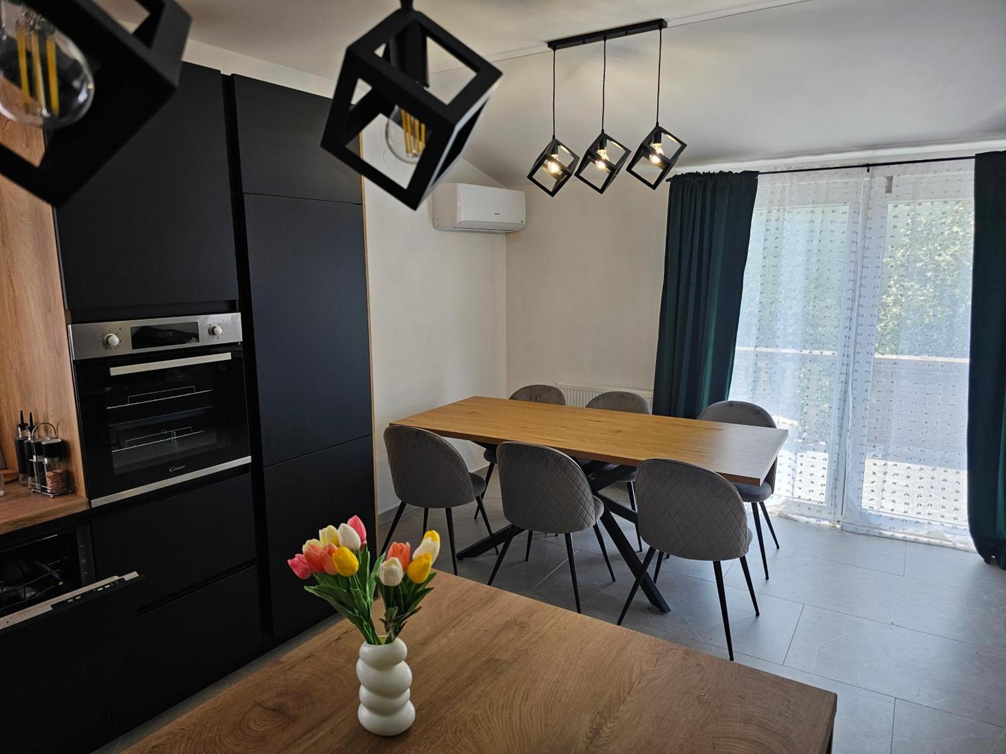 Ivan Apartament *
